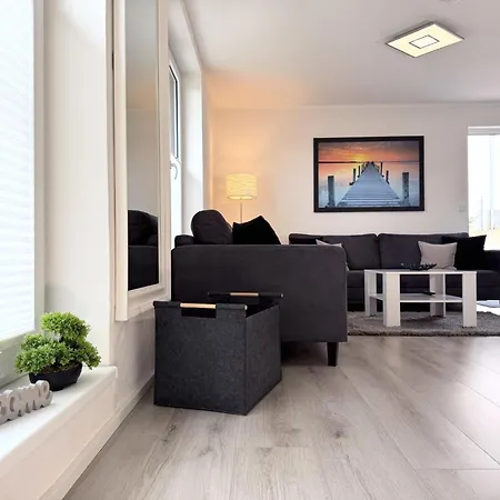 Apartment Diemelsee 3 *